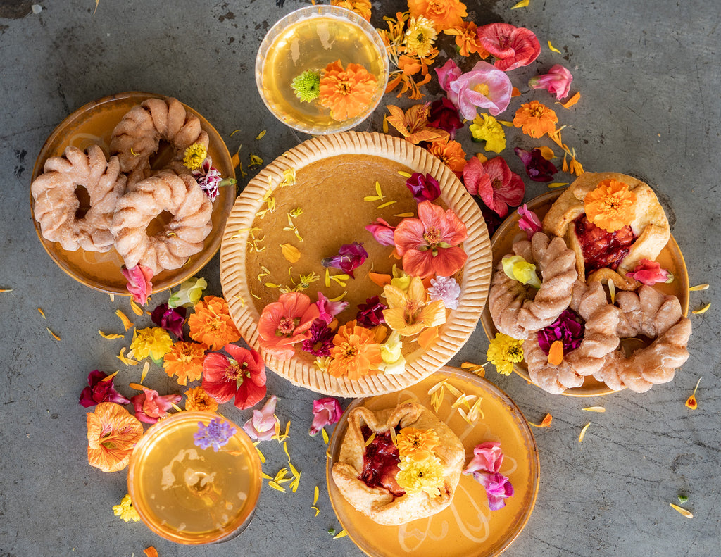 Tis the Season for Edible Flowers!