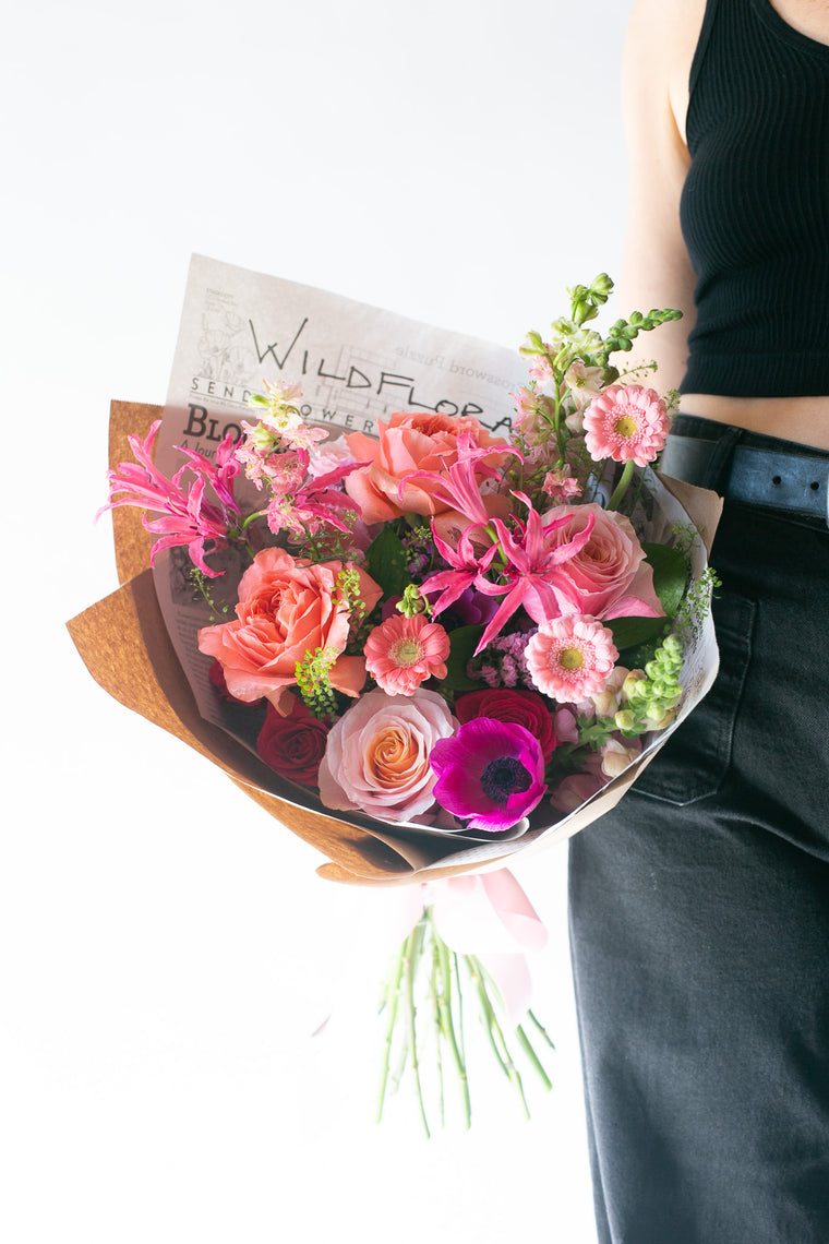 Monochromatic Bouquet