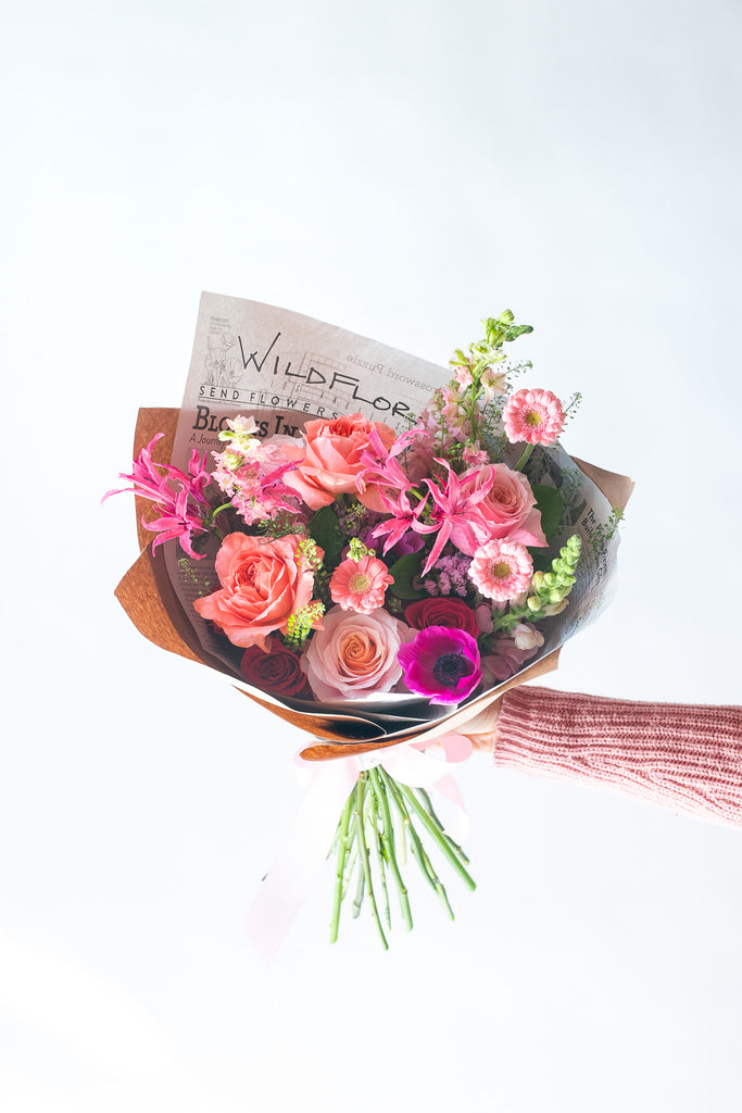 Monochromatic Bouquet