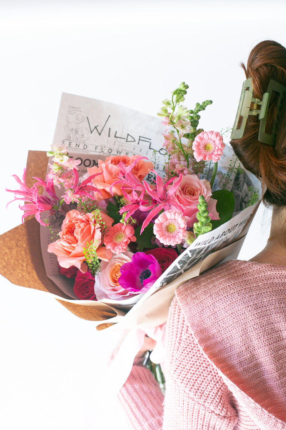 Monochromatic Bouquet