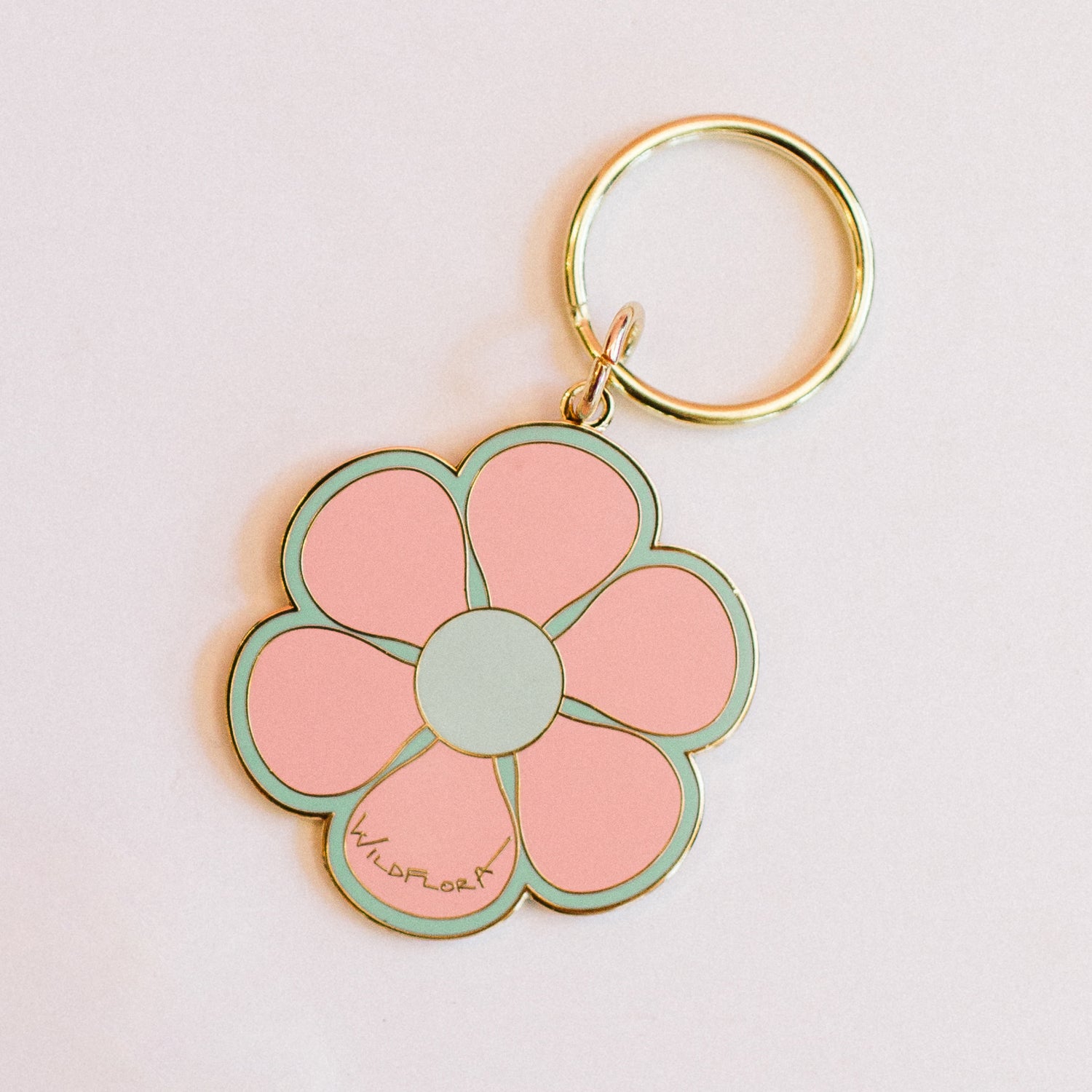 WildFlora Daisy Keychain