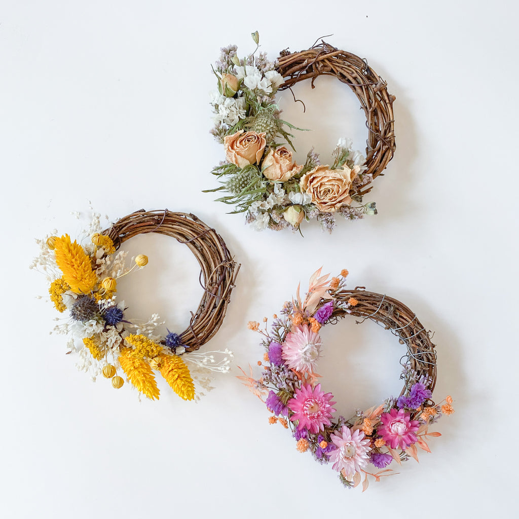 Dried Florals: Mini Wreath
