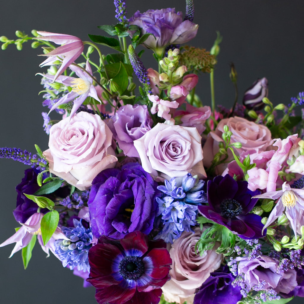 Monochromatic Bouquet