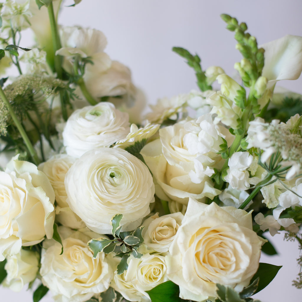 Monochromatic Bouquet